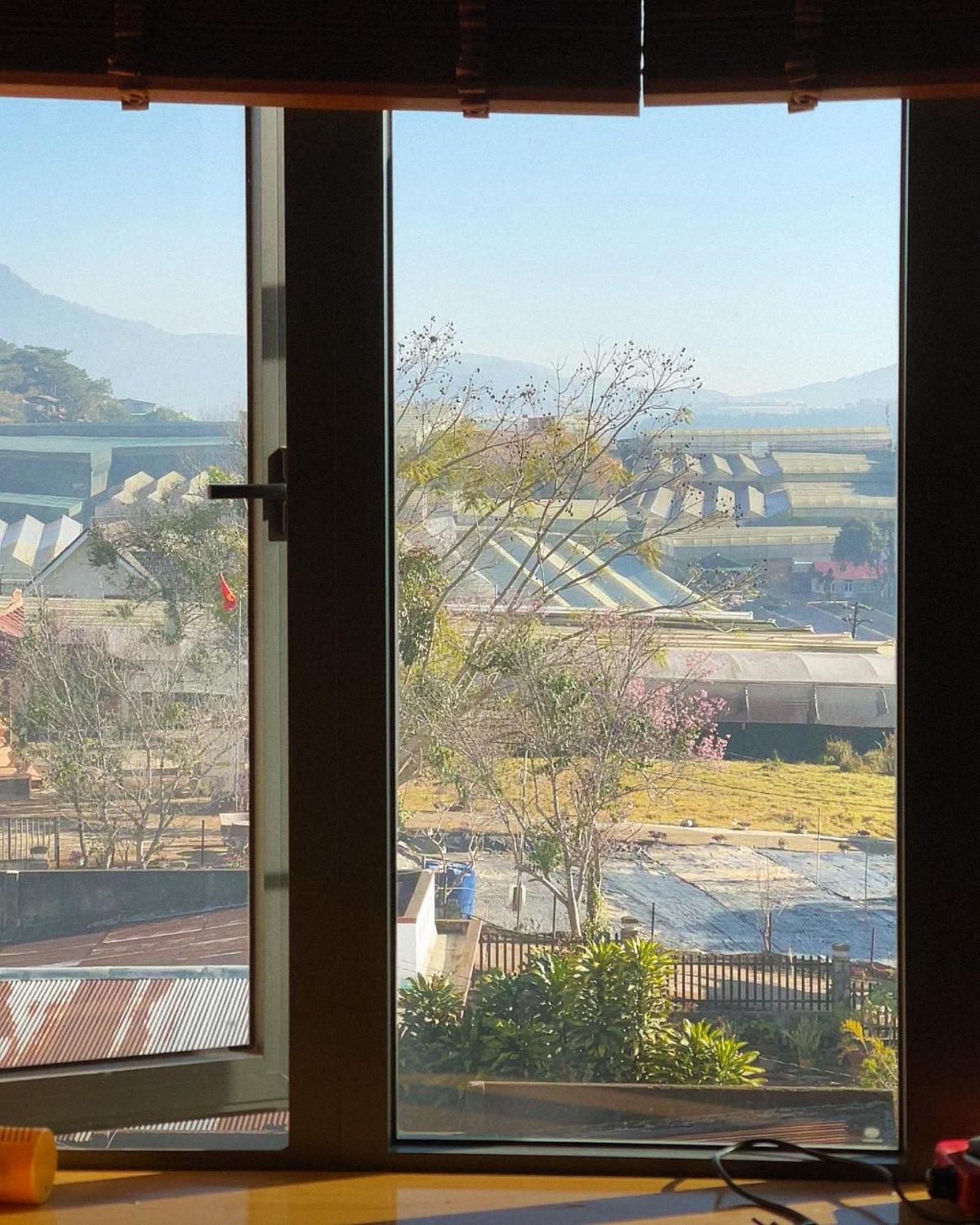 Hotel De Da Phu ดาลัด ภายนอก รูปภาพ